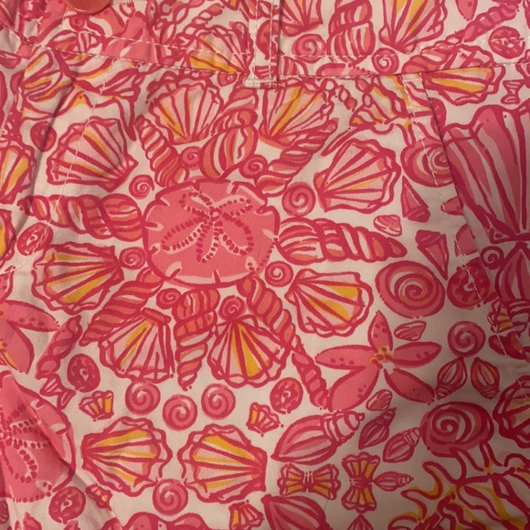 Lilly Pulitzer shorts - Picture 2 of 4